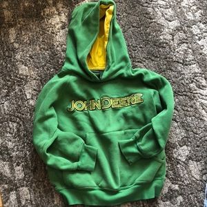 John Deere hooded sweatshirt size 8